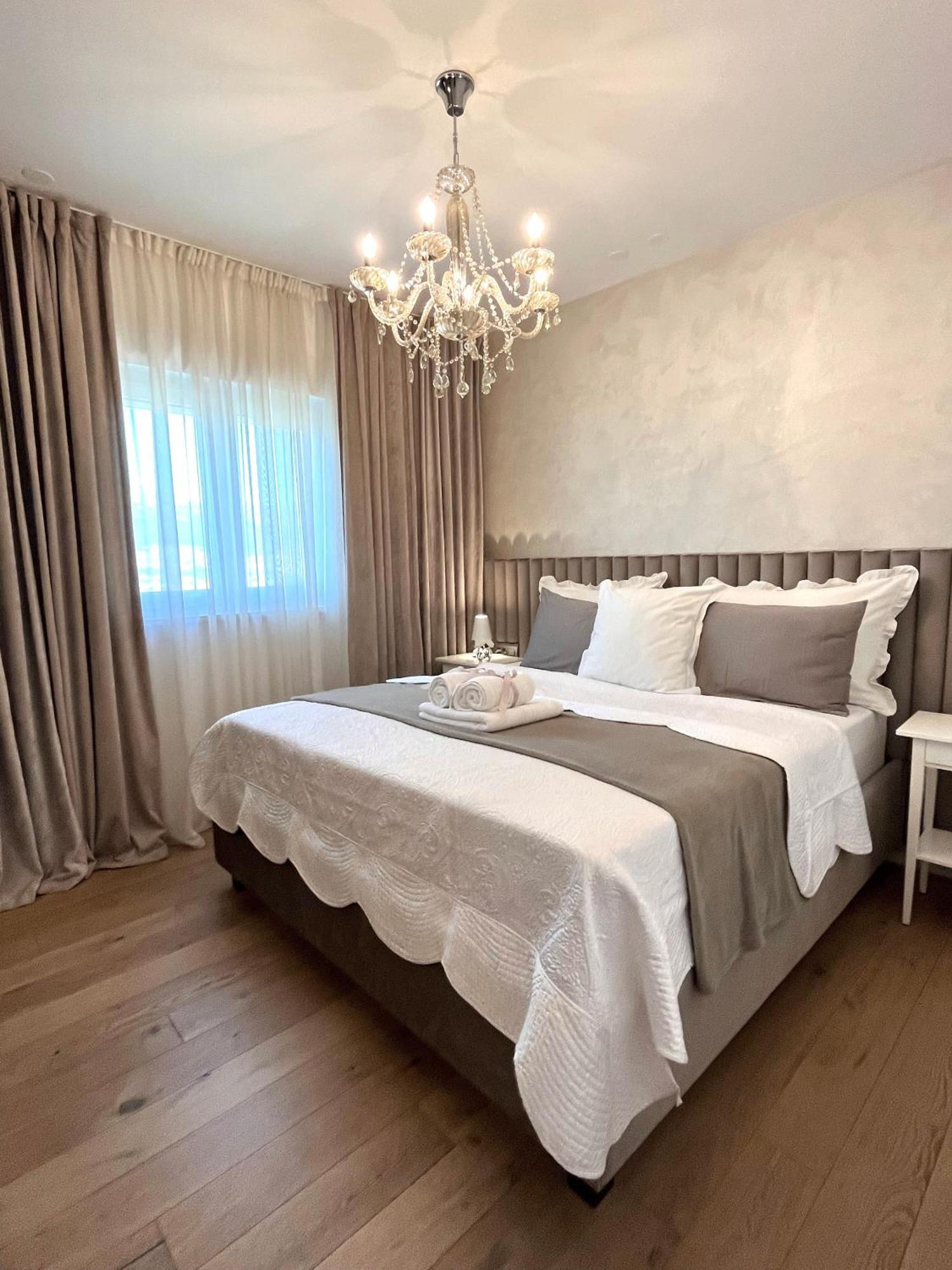 ספליט Luxury Apartment Rinos - Free Garage Parking מראה חיצוני תמונה